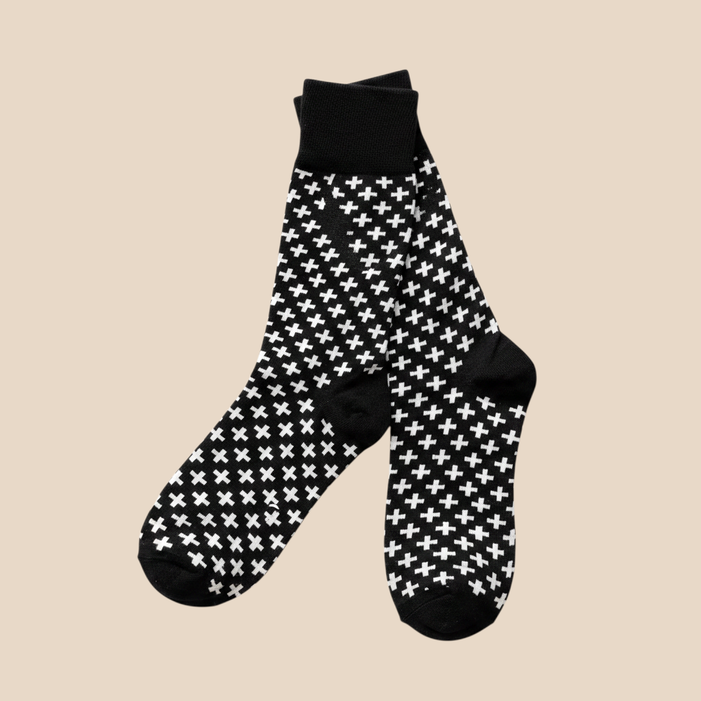 Northbound Cross Pattern Crew Socks